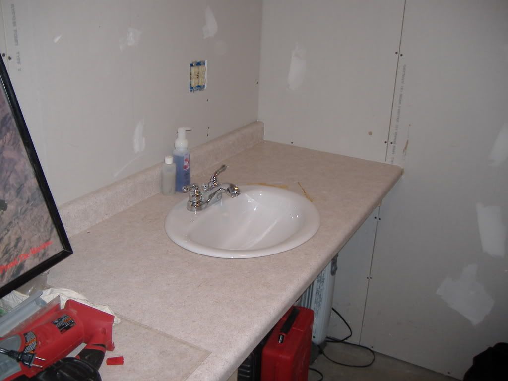 Sink and counte