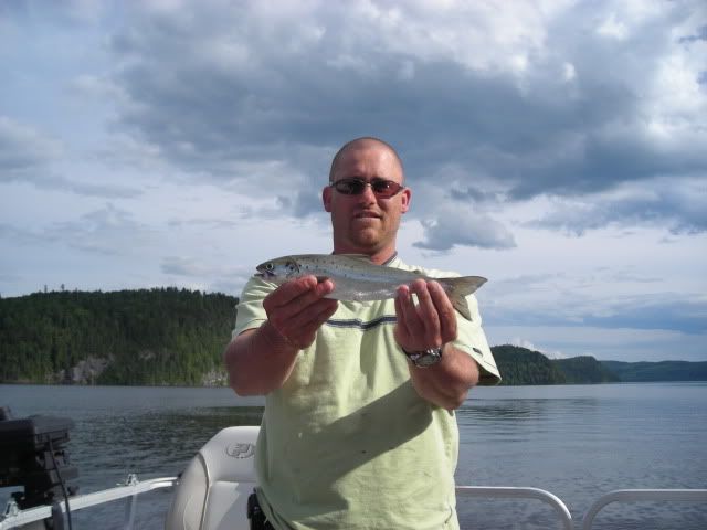 Lac M?kinac Le parloir QuébecPêche