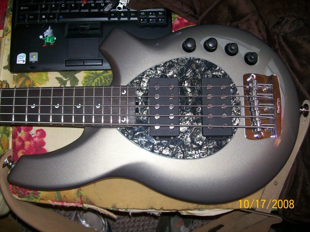 guitar027.jpg