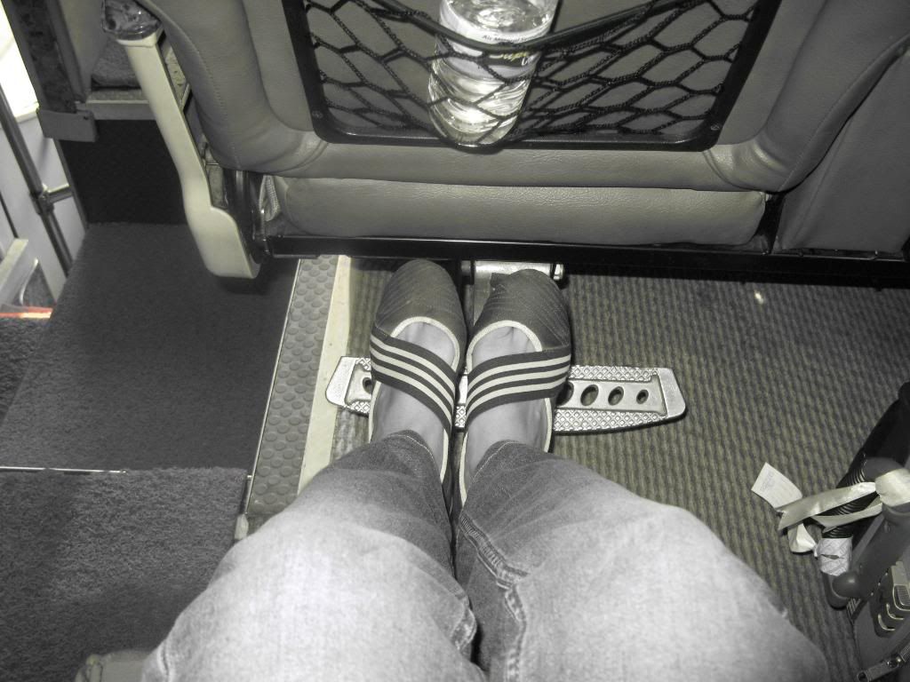 Feet Me.