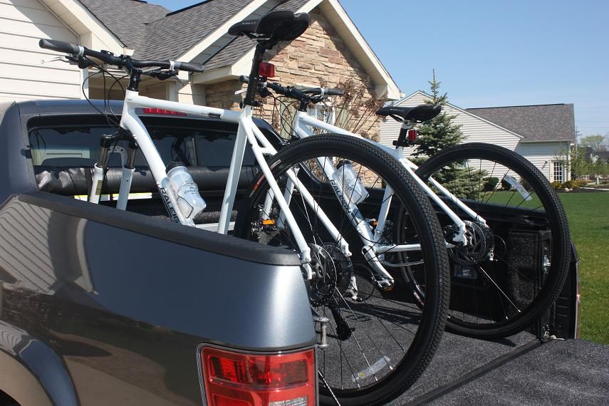 Thule Bed Rack With Bedrud & Truxedo Tonneau: Pics! 