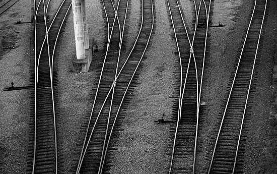 railroad-tracks-2-big.jpg