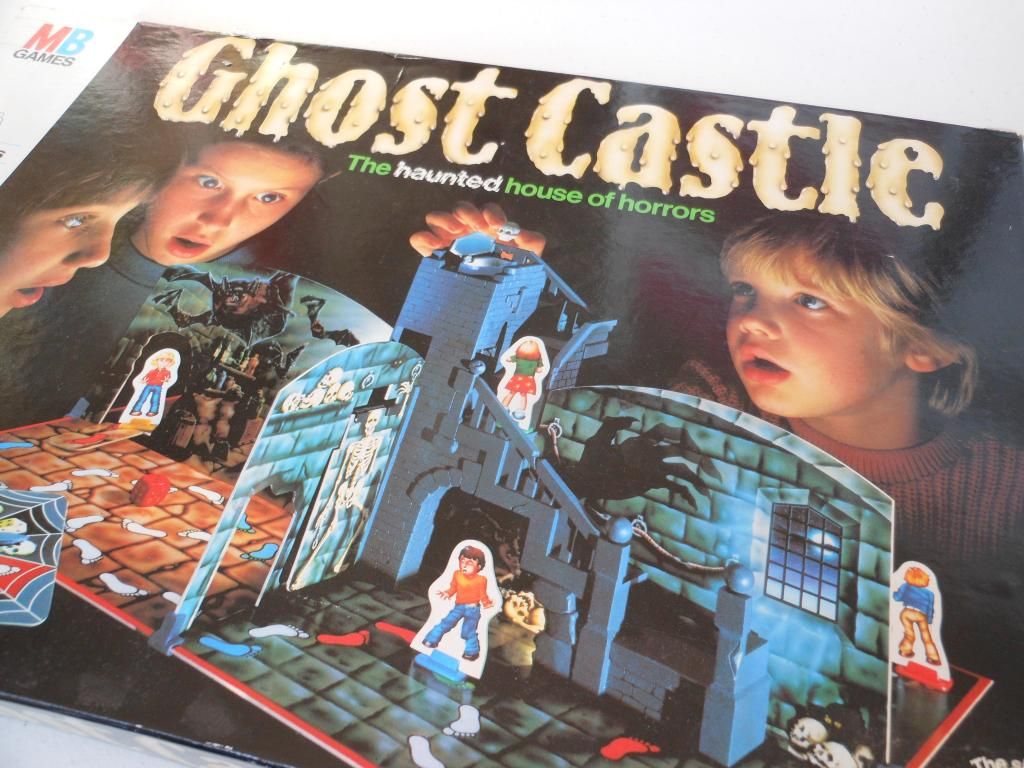 Details about   Ghost Castle Board Game The Haunted House of Horror Spare Part Skeleton Door