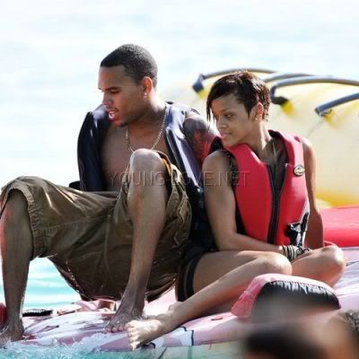 Chris Brown &amp; Rihanna Pictures, Images and Photos