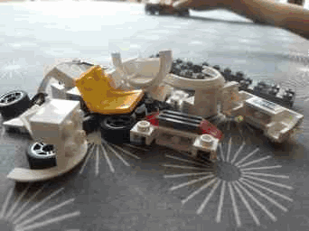 buildcrash.gif