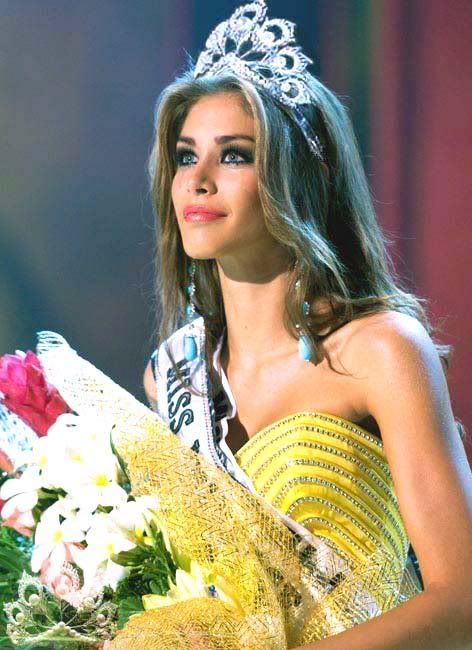 Dayana Mendoza Miss Universo 2008 mikimoto jajaj Image
