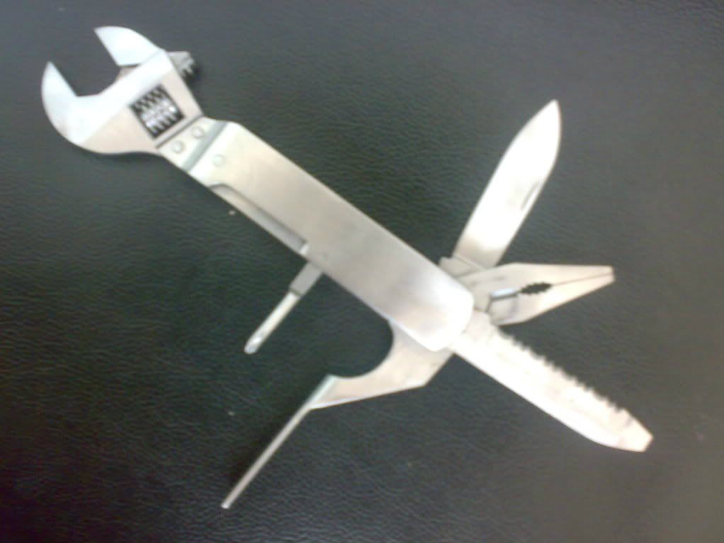 dụng cụ đa năng xếp gọn(dao,búa,tu vít,kềm,kéo.v.v...)cho ae đi du lịch nè! - 12