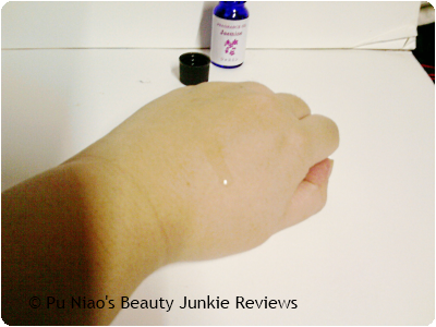 Jasmine Oil: Dandruff Prevention