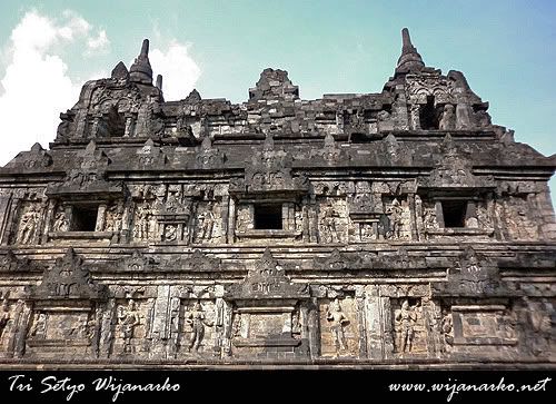 Candi Sari Candi Sari