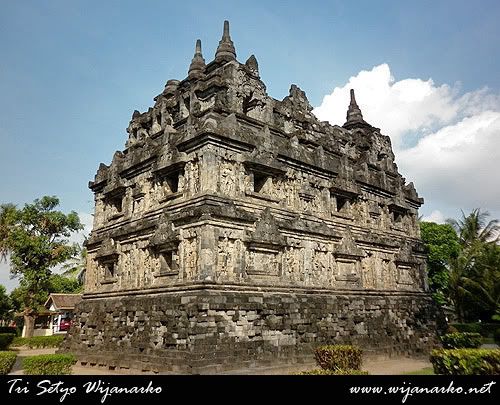 Candi Sari Candi Sari