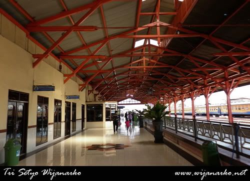 Stasiun Pasar Turi Stasiun Pasar Turi