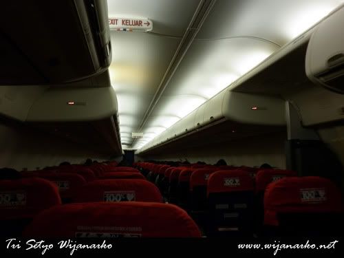Lion Air Boeing 737-900ER Surabaya-Yogyakarta Lion Air Boeing 737-900ER Surabaya-Yogyakarta