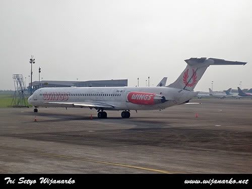 Sriwijaya Air Boeing 737-200 Jakarta-Lampung Sriwijaya Air Boeing 737-200 Jakarta-Lampung