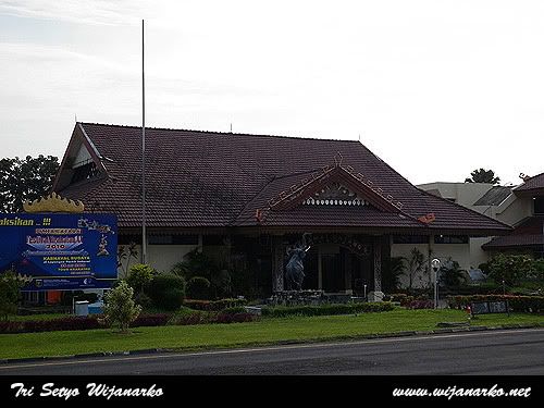 Bandara Radin Intan II-Bandar Lampung Bandara Radin Intan II-Bandar Lampung