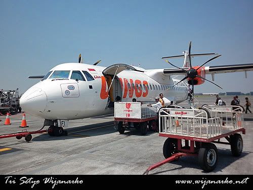 Wings Air ATR 72-500 Surabaya-Yogyakarta Wings Air ATR 72-500 Surabaya-Yogyakarta