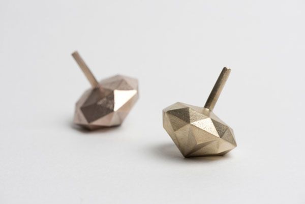 Fouetté Paperweight Spintop by Melvin Ong