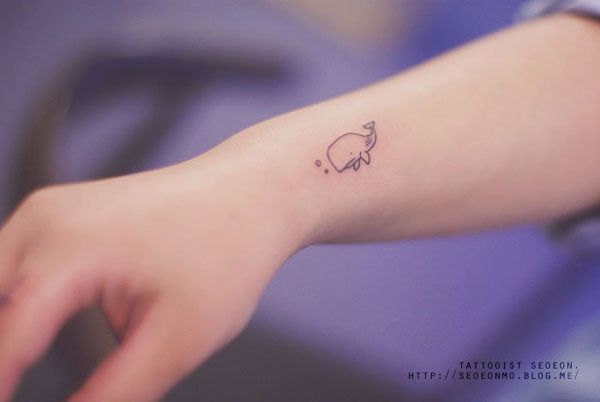 Simple Chic Tattoos From Korean Artist Seoeon