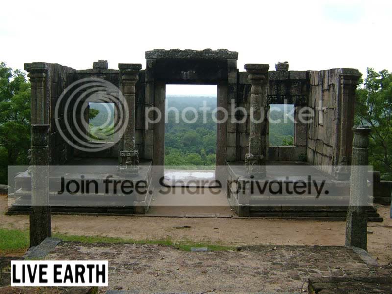 ViewfromthebacksideofEntranceoftheA.jpg