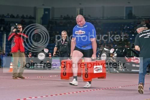 strongest-man-02.jpg