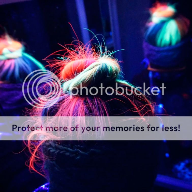 photo glowing-hair-3.jpg